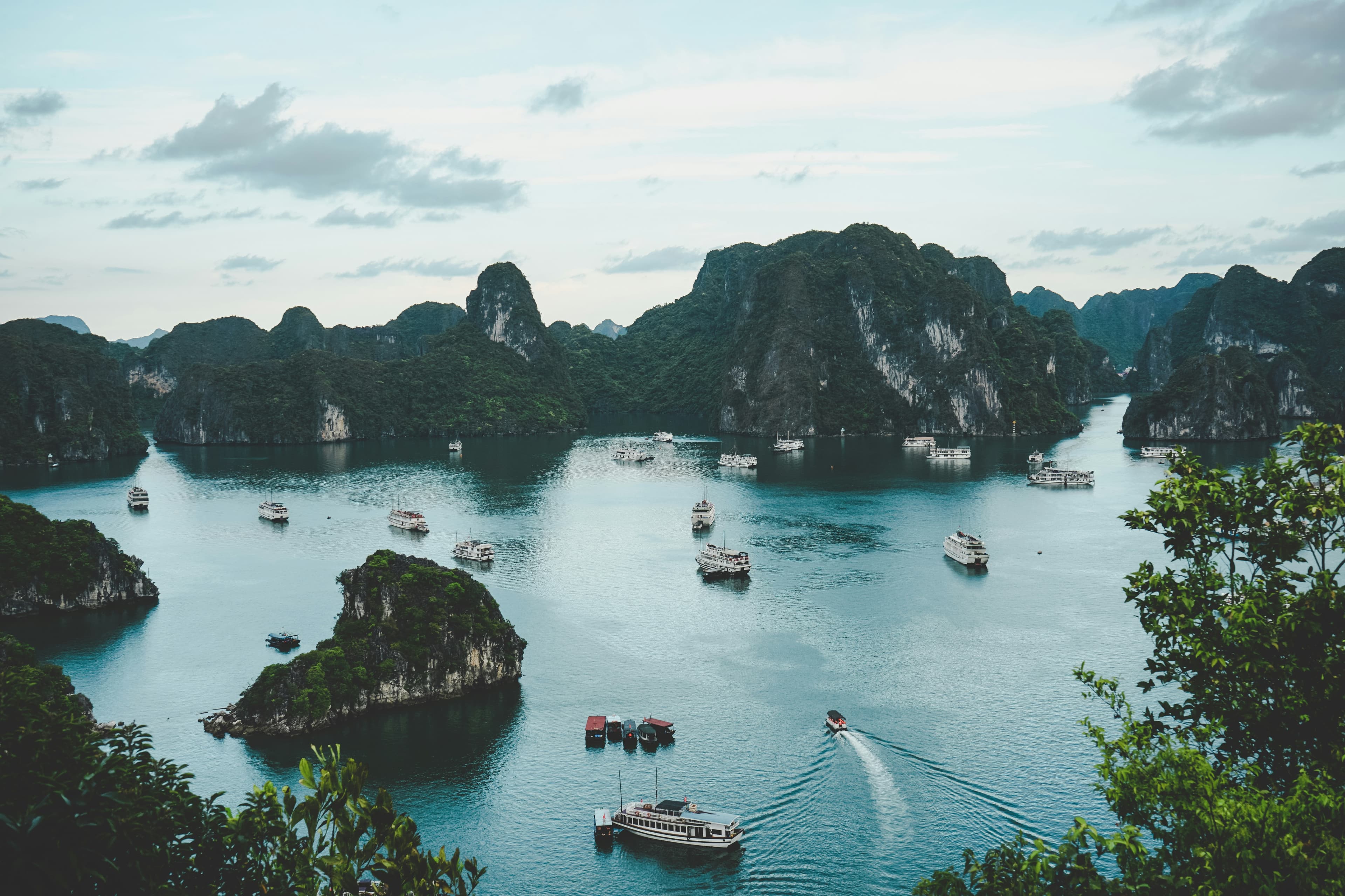 Vietnam Heritage & Bay Discovery